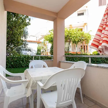 In 12393 Apartment Baska (Krk)