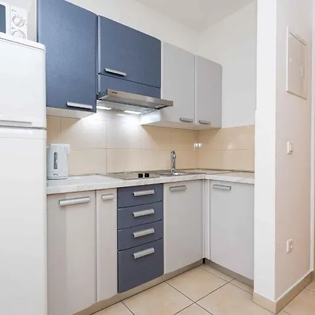 Apartment In 12393